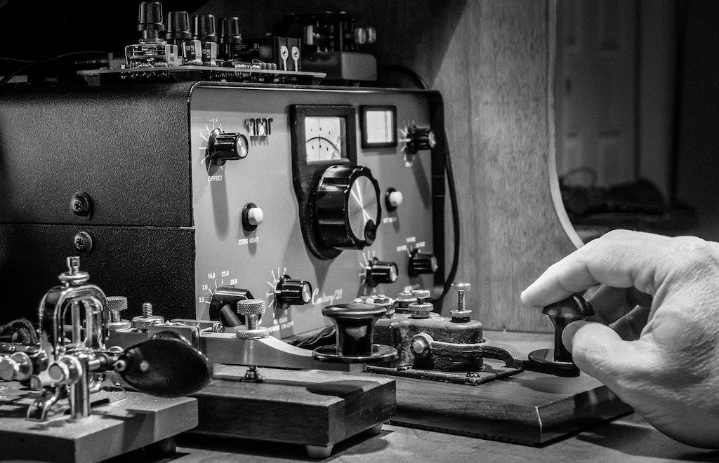 morse code telegraph machine