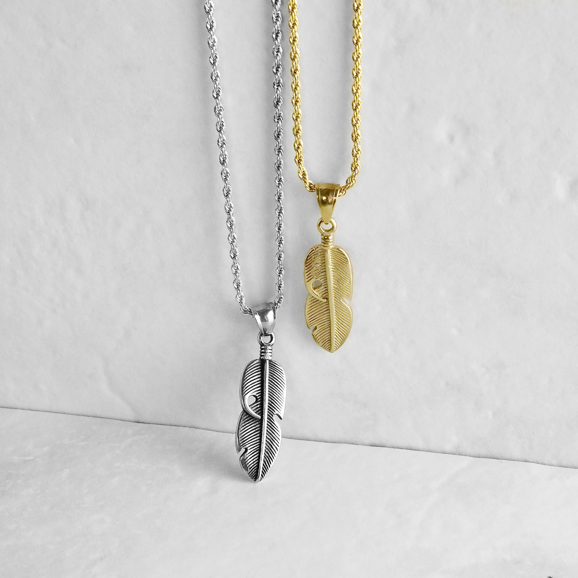 Flight Necklace - Gold