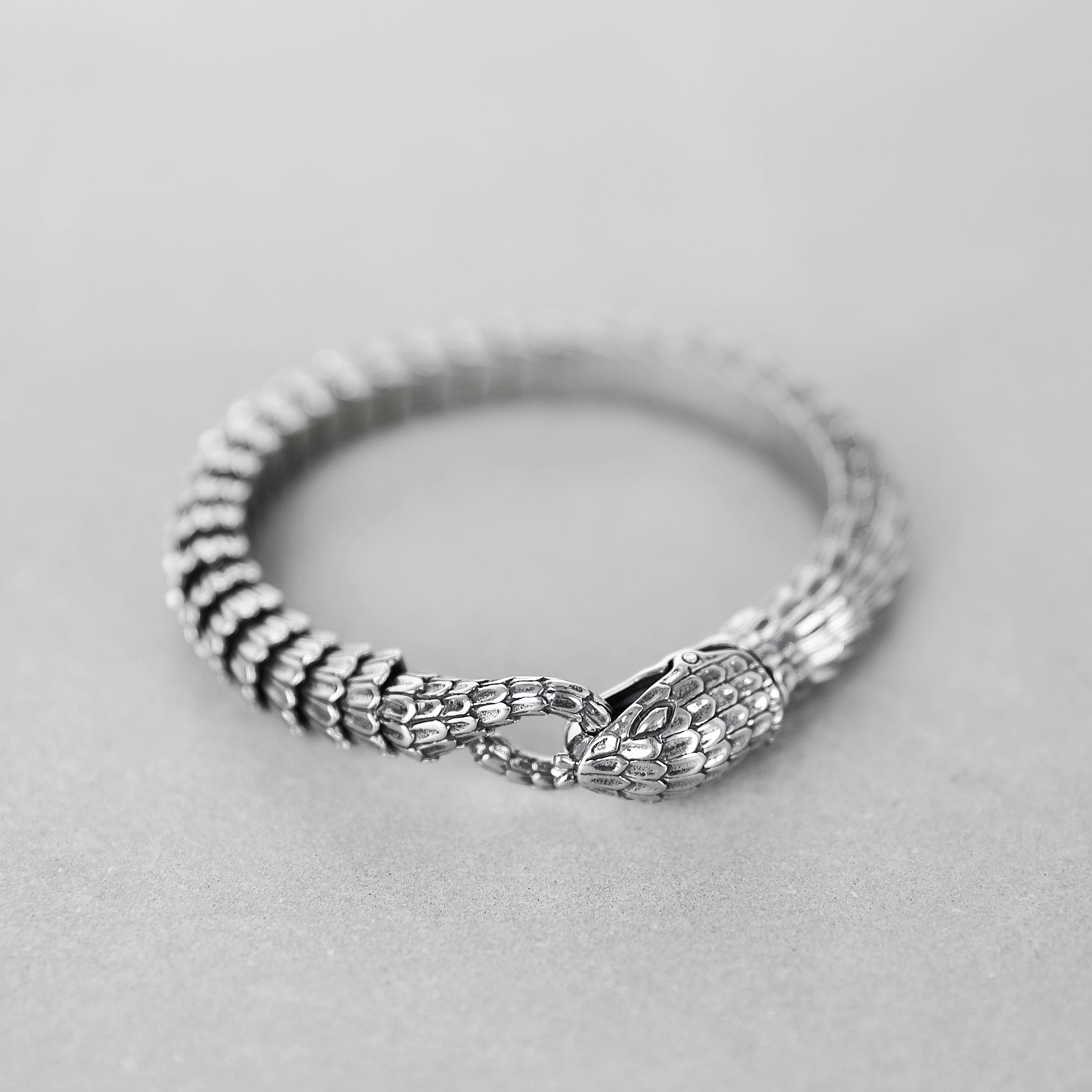 Serpent Bracelet - Silver 10mm
