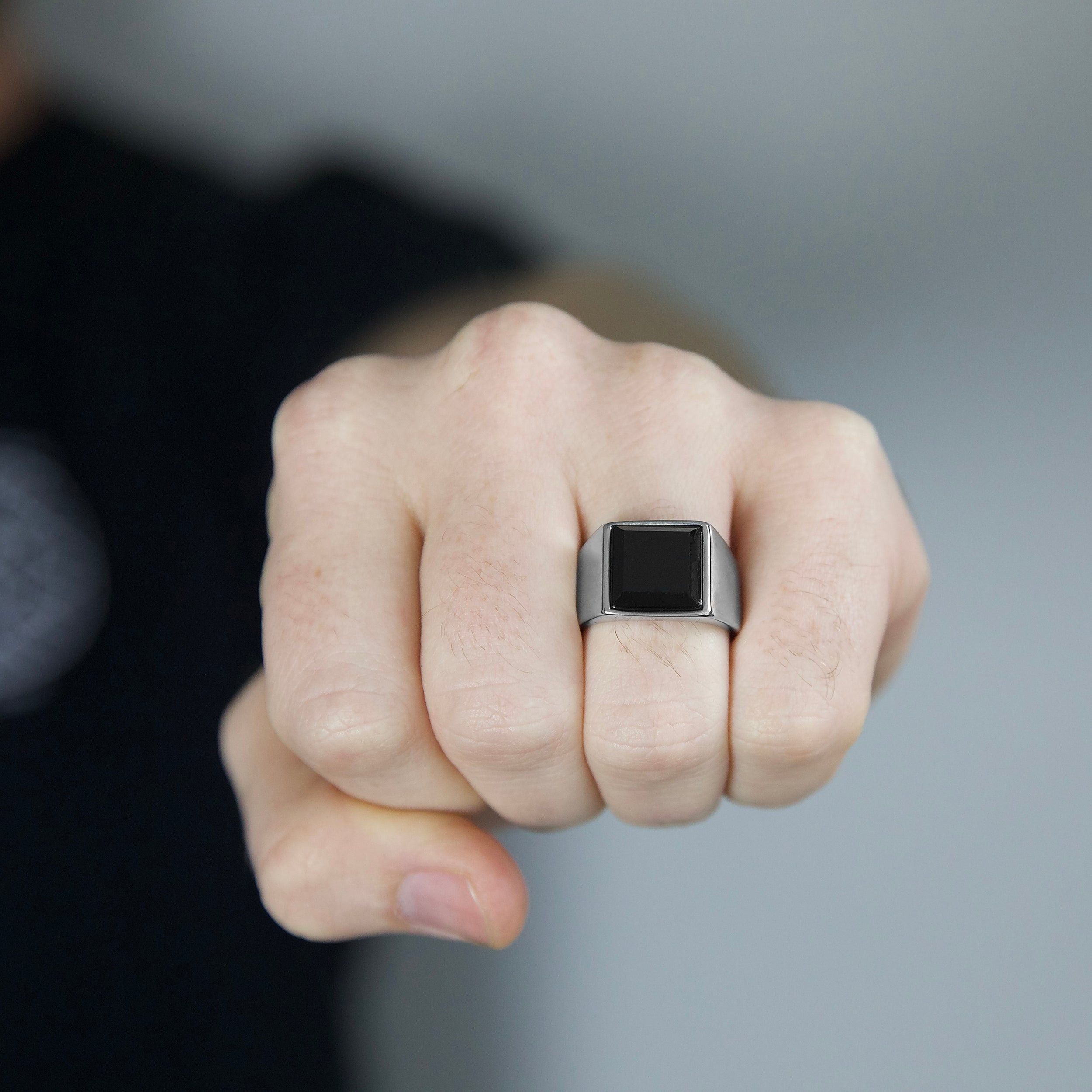 Modern Onyx Ring - Silver