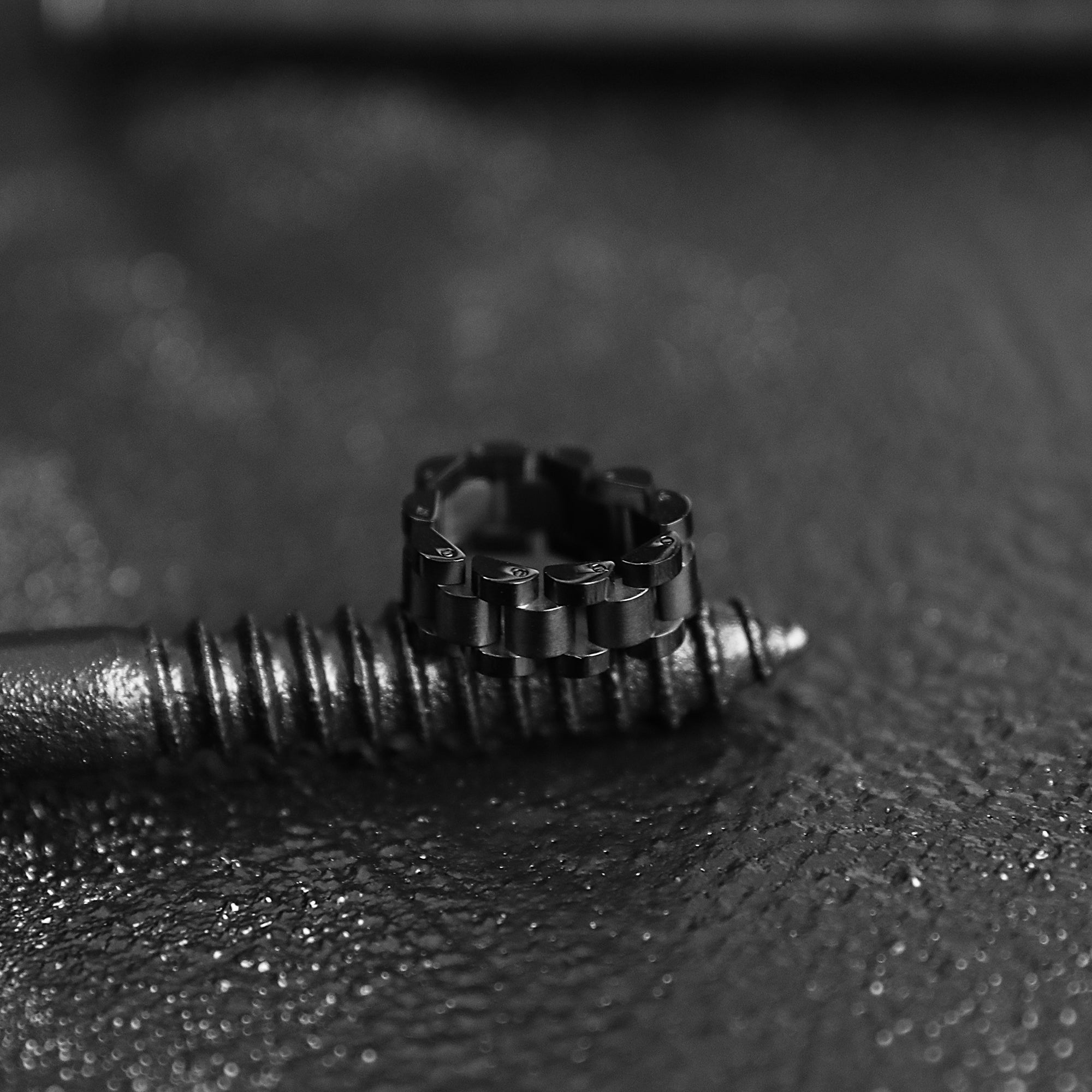 Link Band - Black