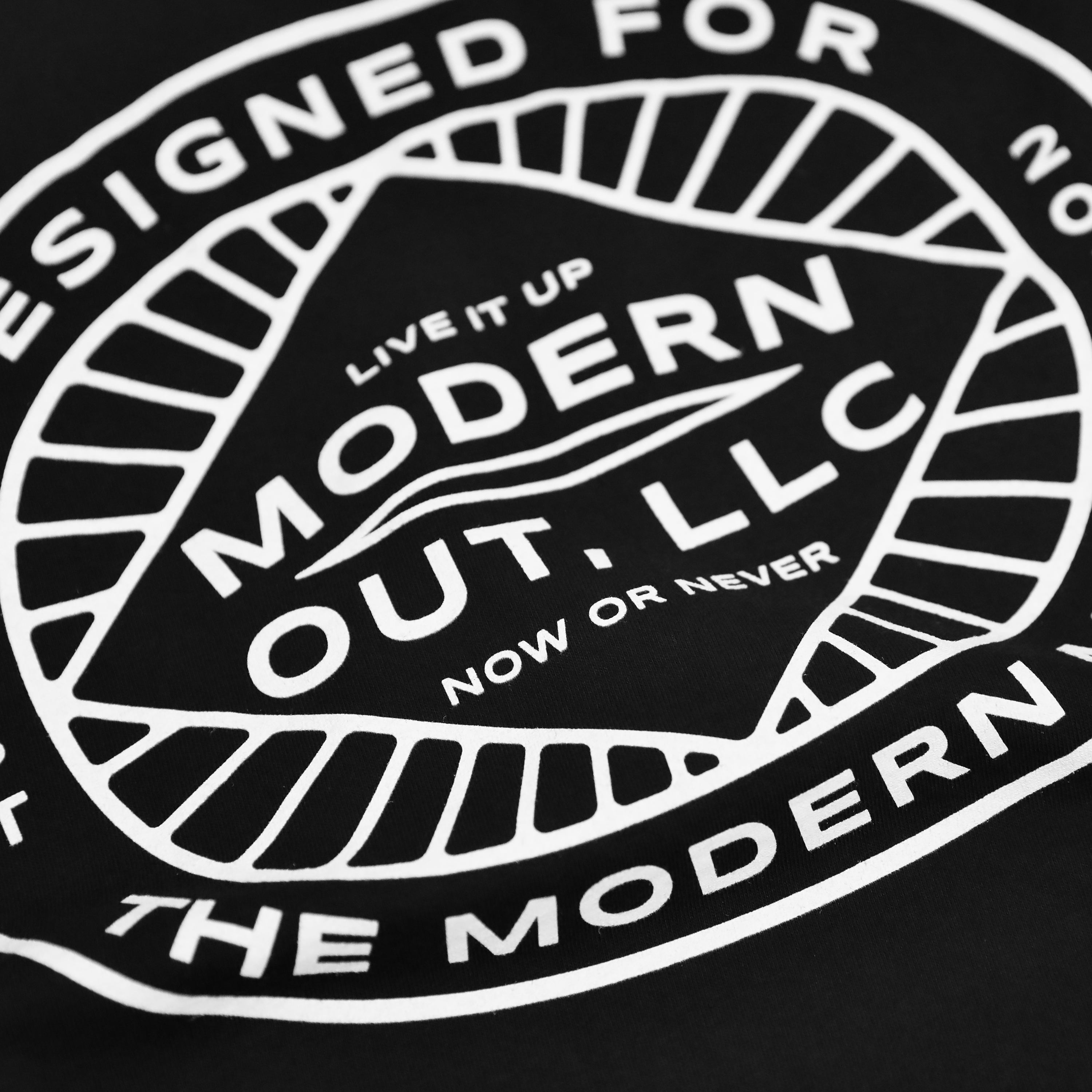 Modern Man Tee - Black