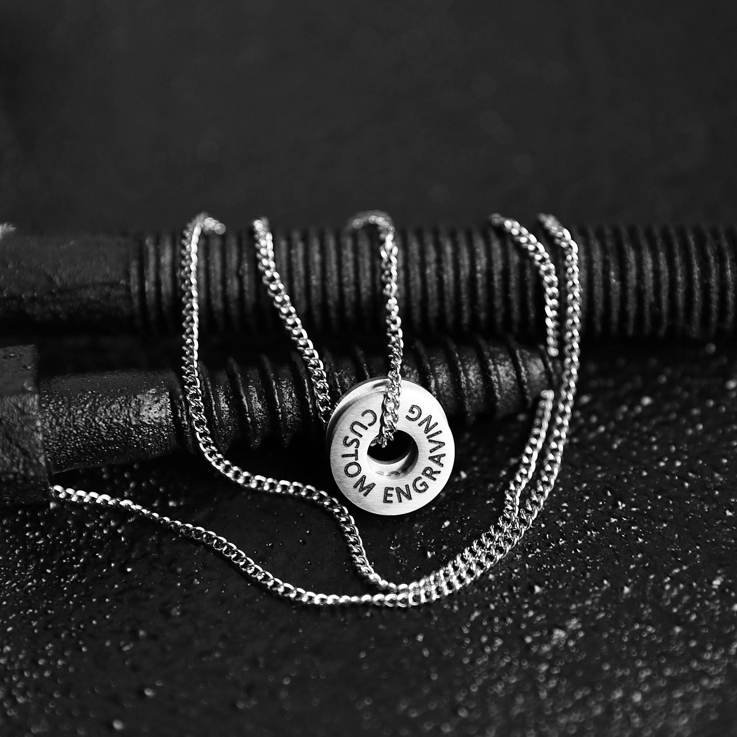 Small Circle Necklace - Matte Silver