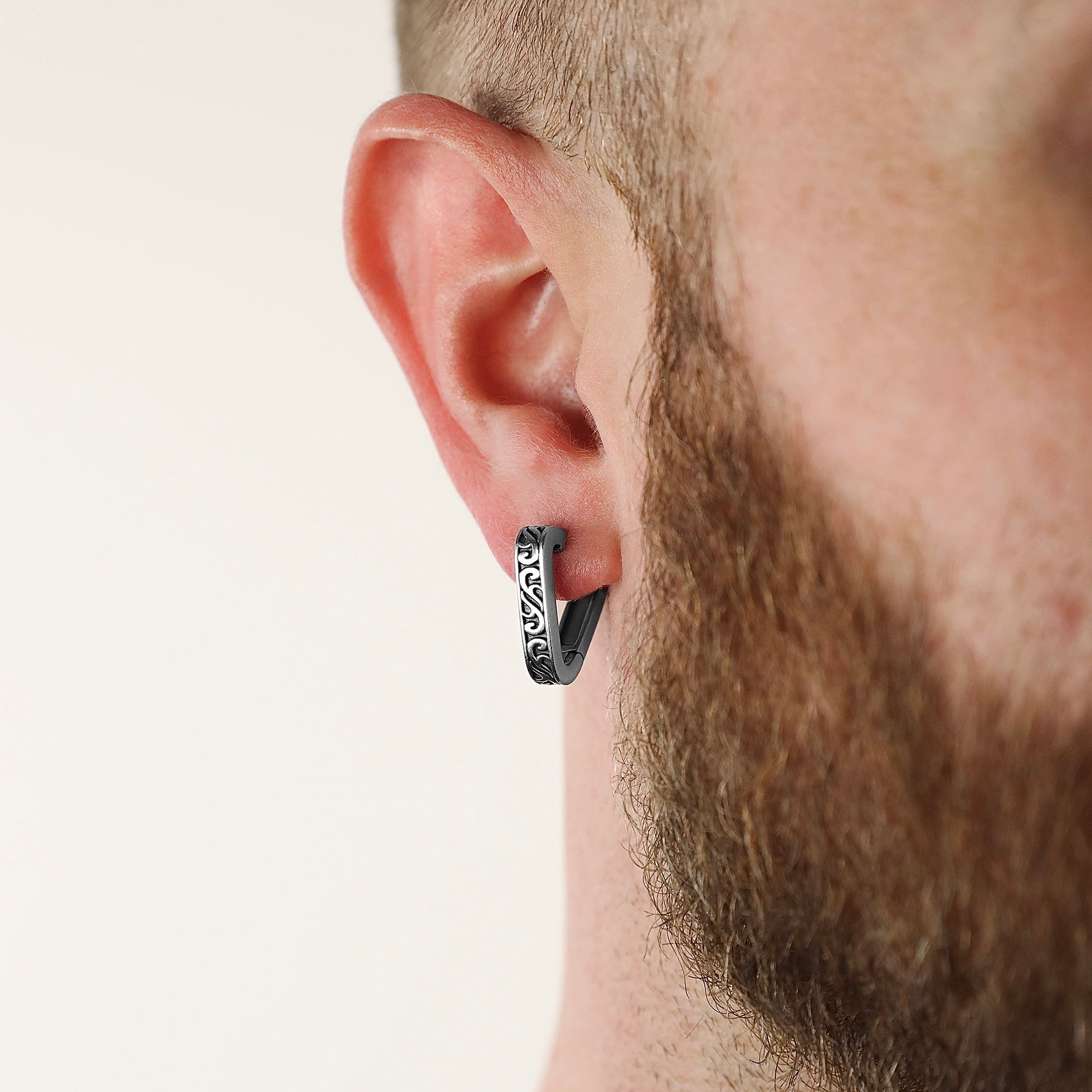 Vector Tripent Earring - Silver