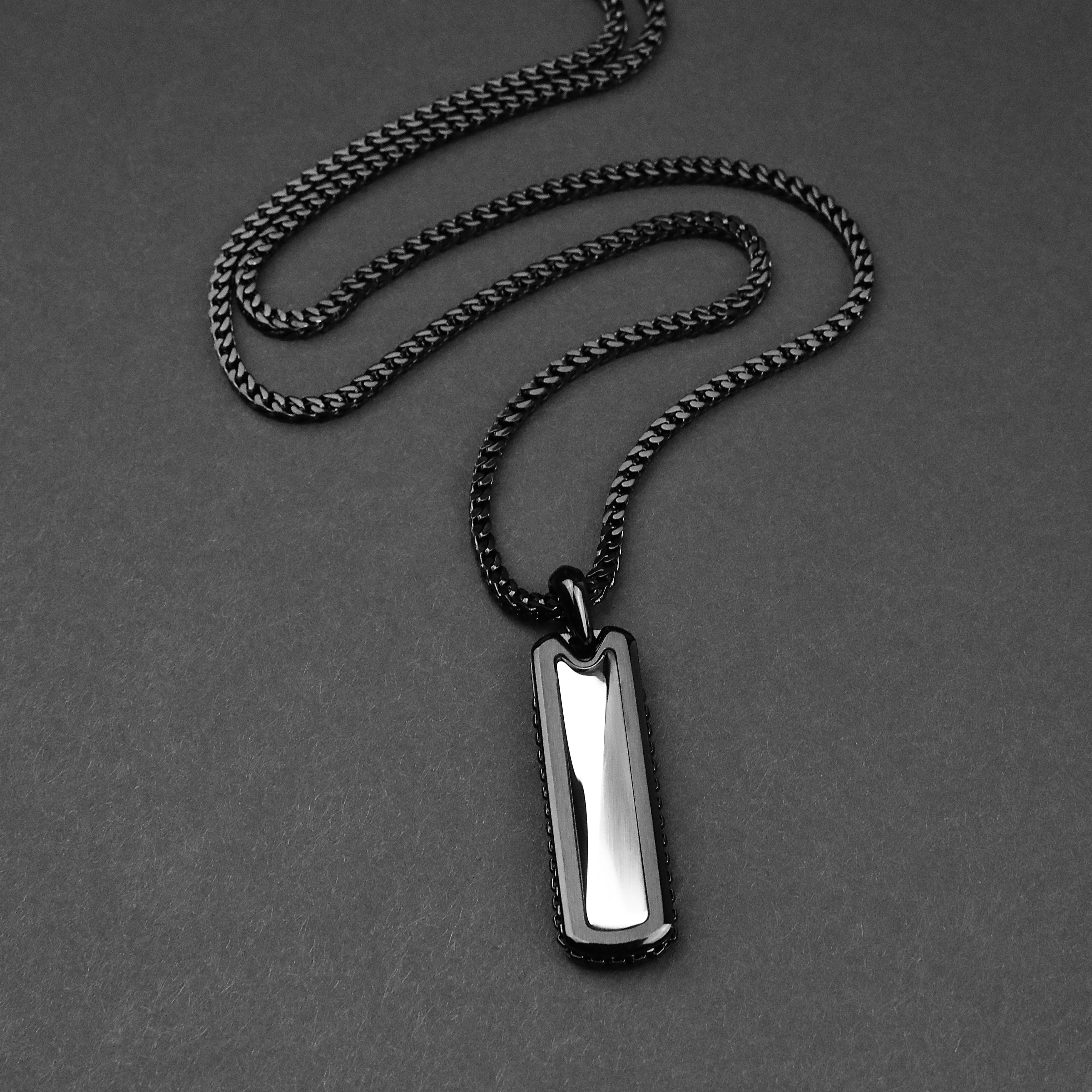 Brim Bar Necklace - Black x Silver