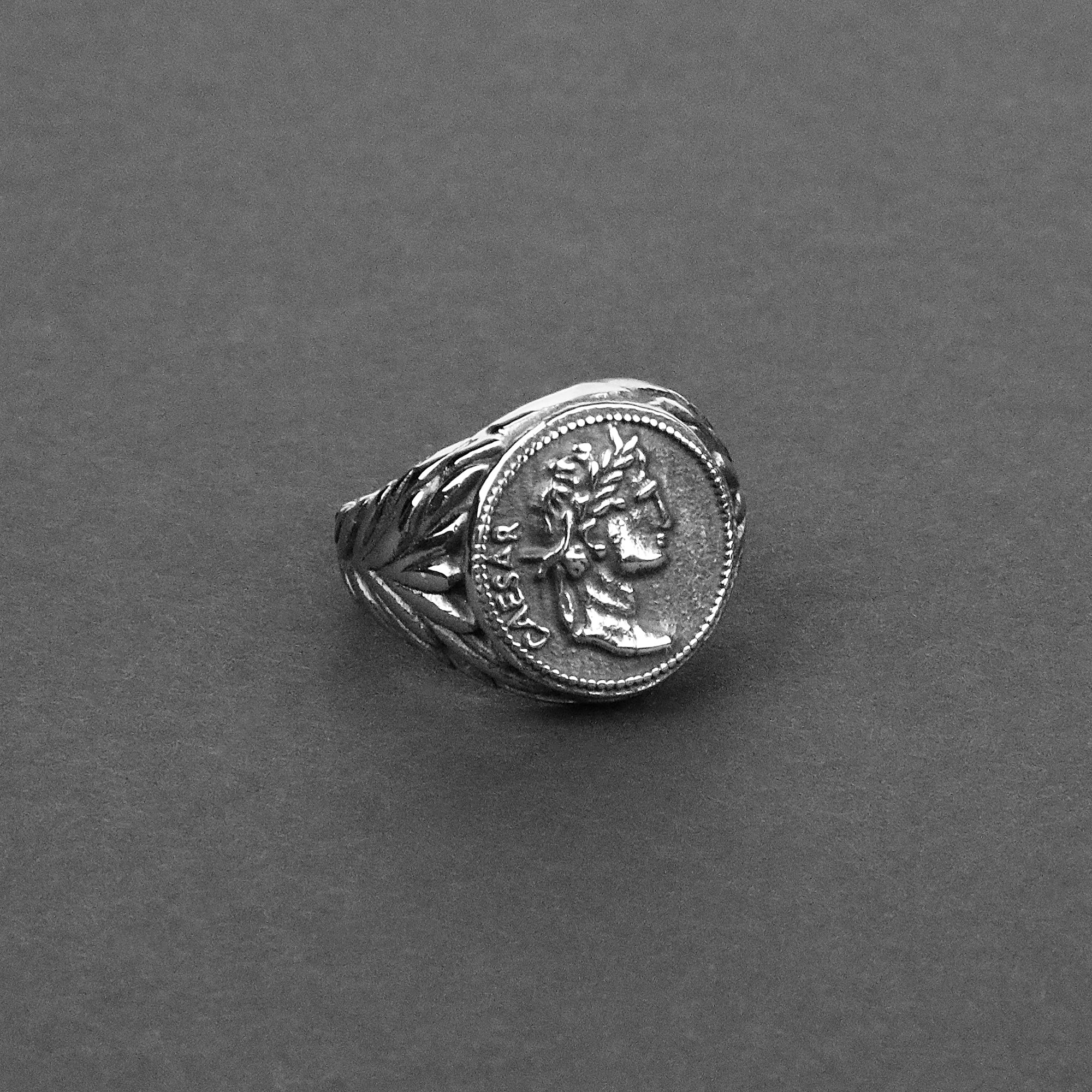 Caesar Signet Ring - Silver