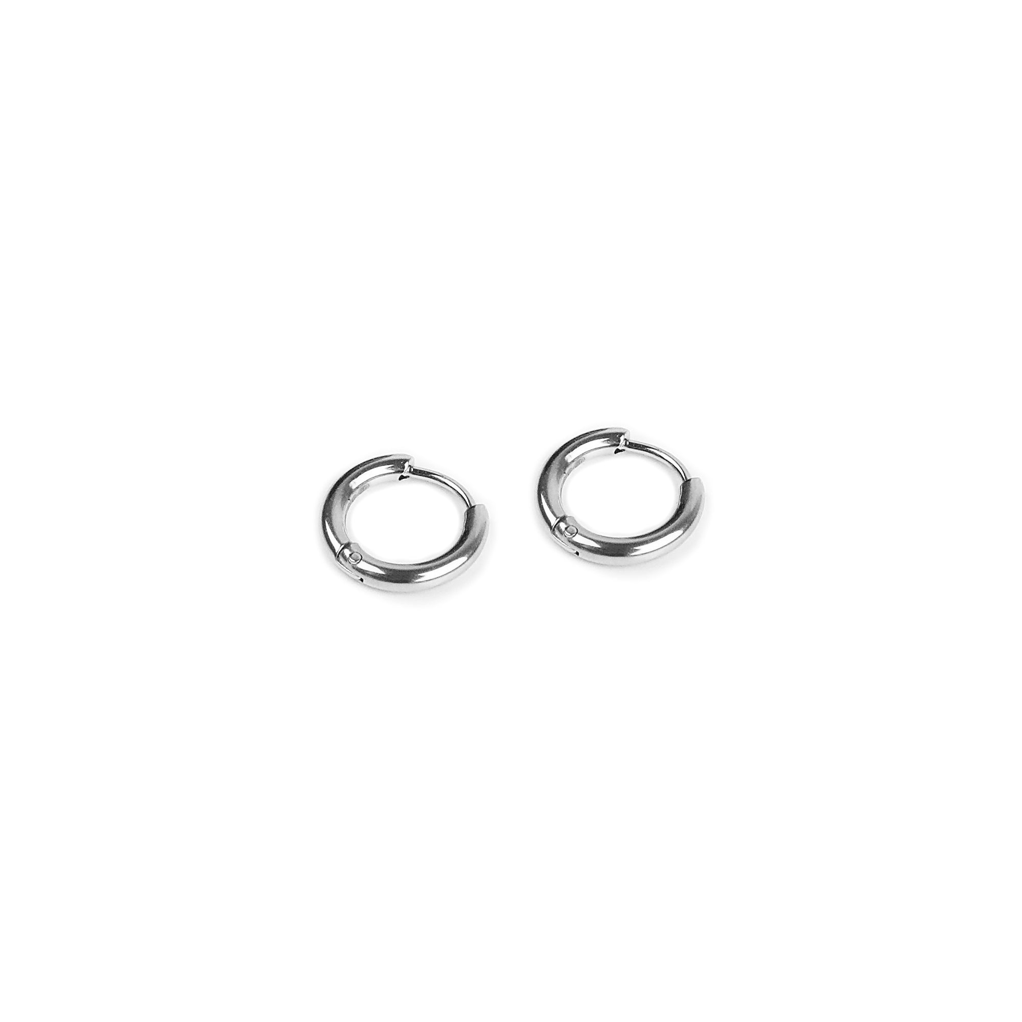 Minimal Round Earring - 2mm Silver