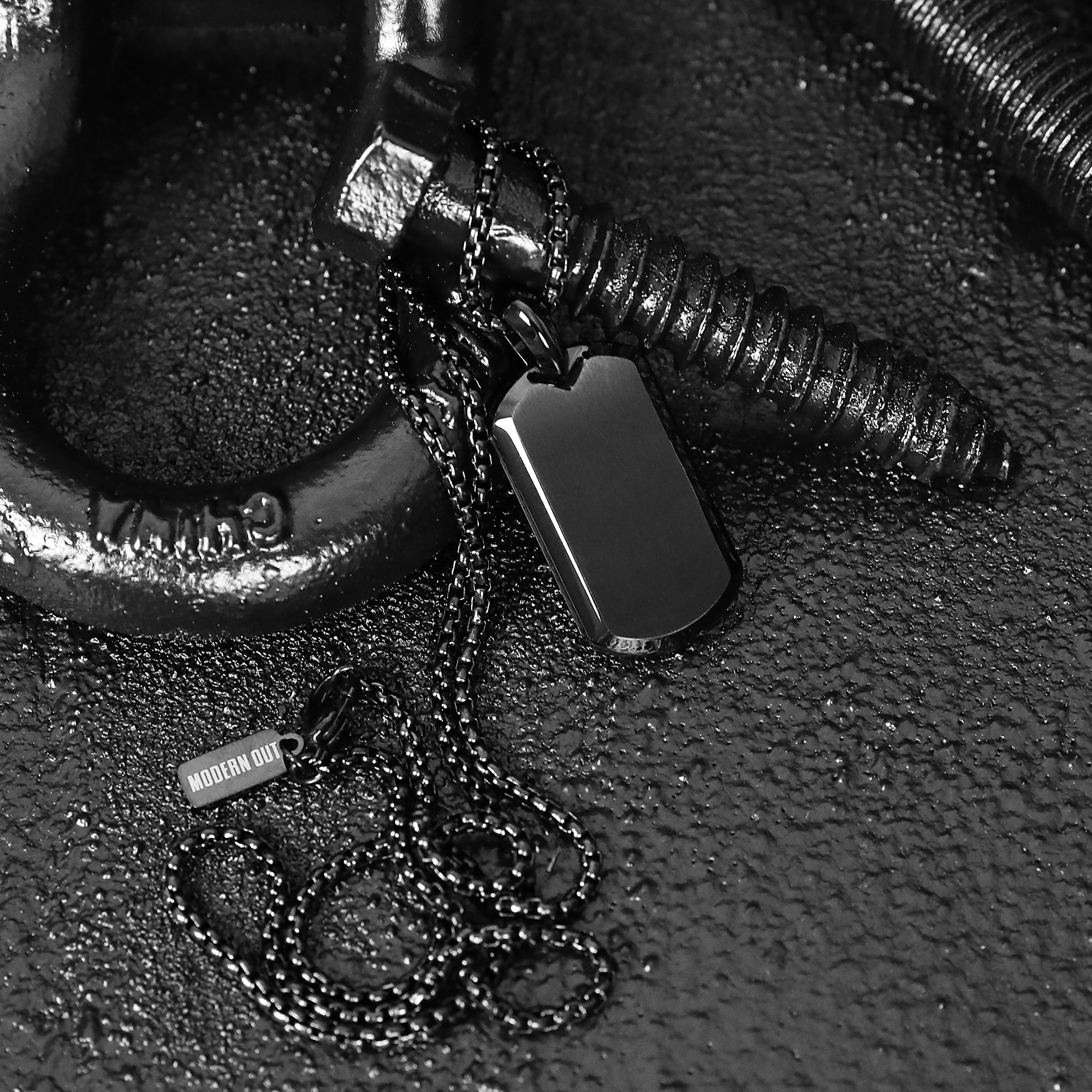 Modern Tag Necklace - Black