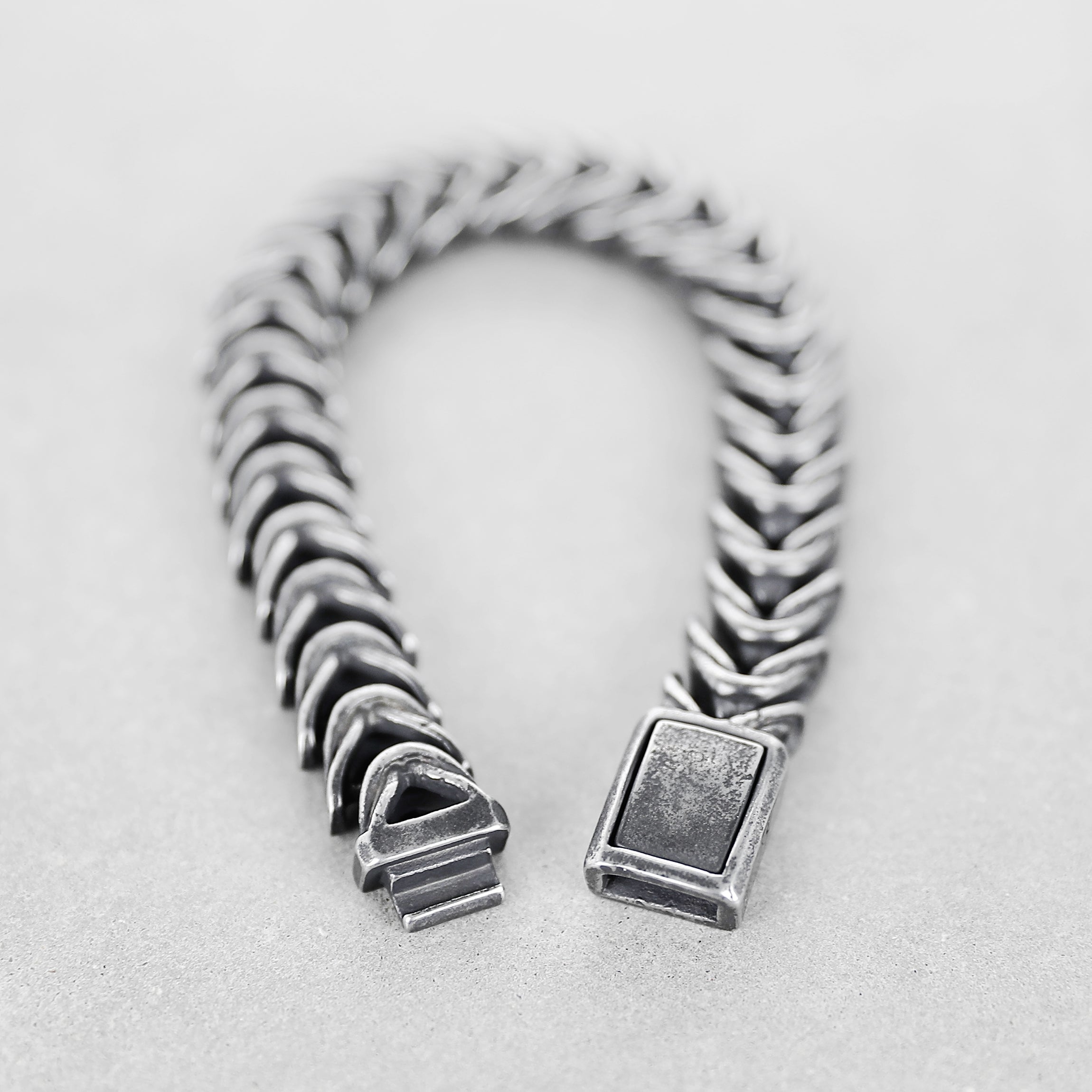 Animal Spine Bracelet - Aged Silver 13mm