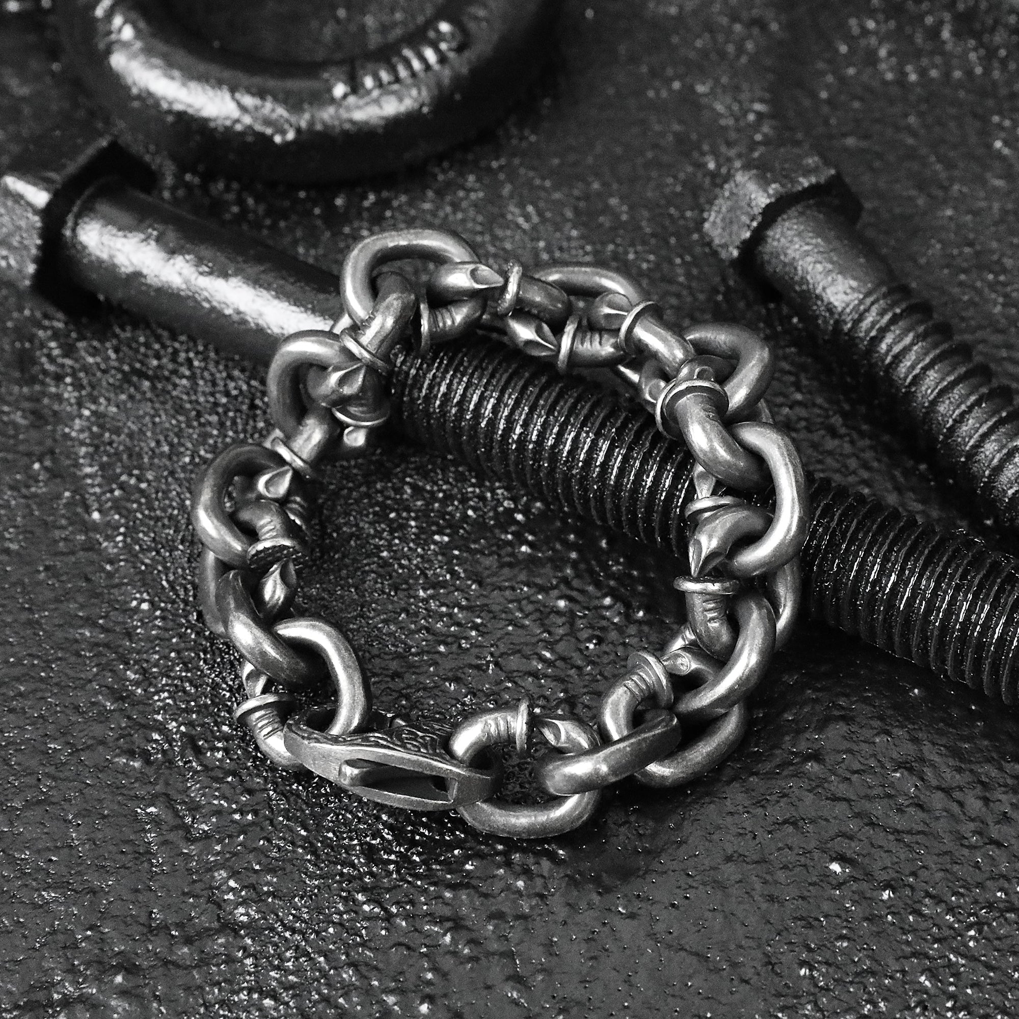 Large Nail Link Bracelet - Antique Silver