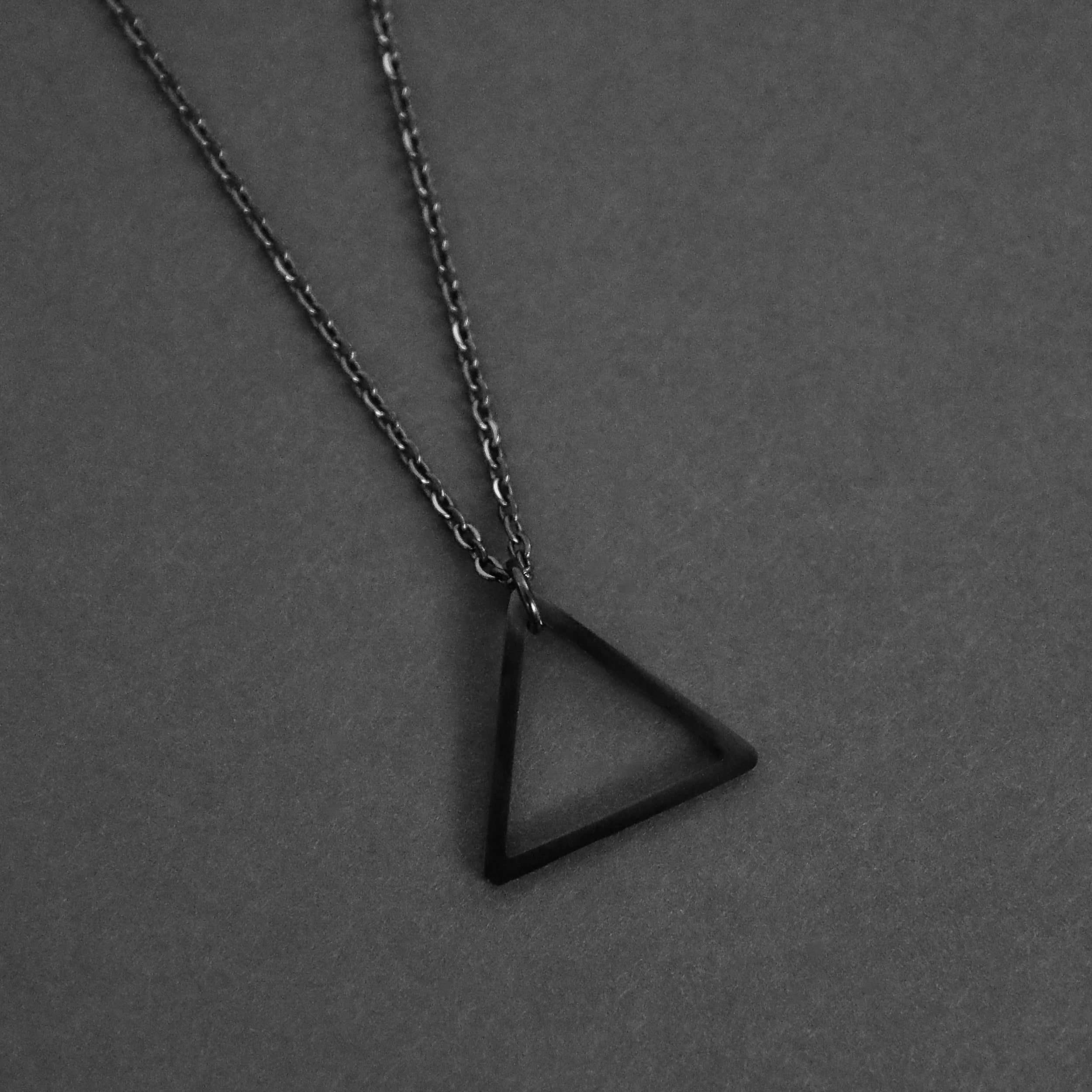 AFH Geometric Shape Triple Triangle Silver Stainless Steel Pendant Necklace  Chain For Men And Women