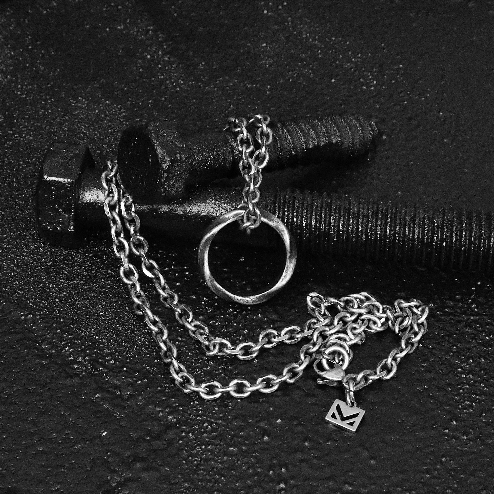 Twist Ring Necklace - Antique Silver