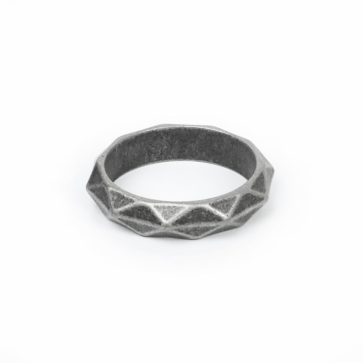 Facet Band - Aged Silver