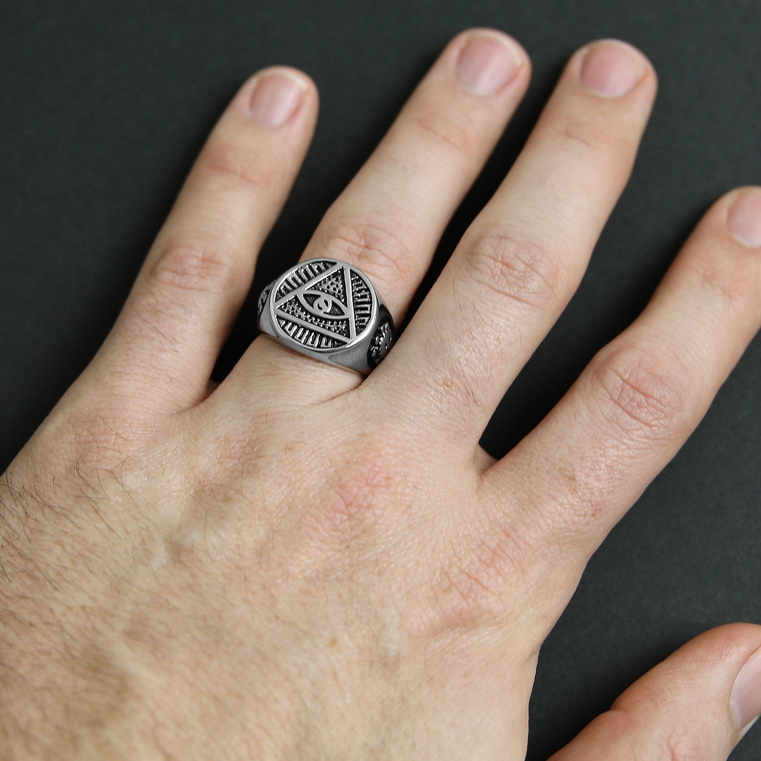 Eye of Providence Ring - Silver