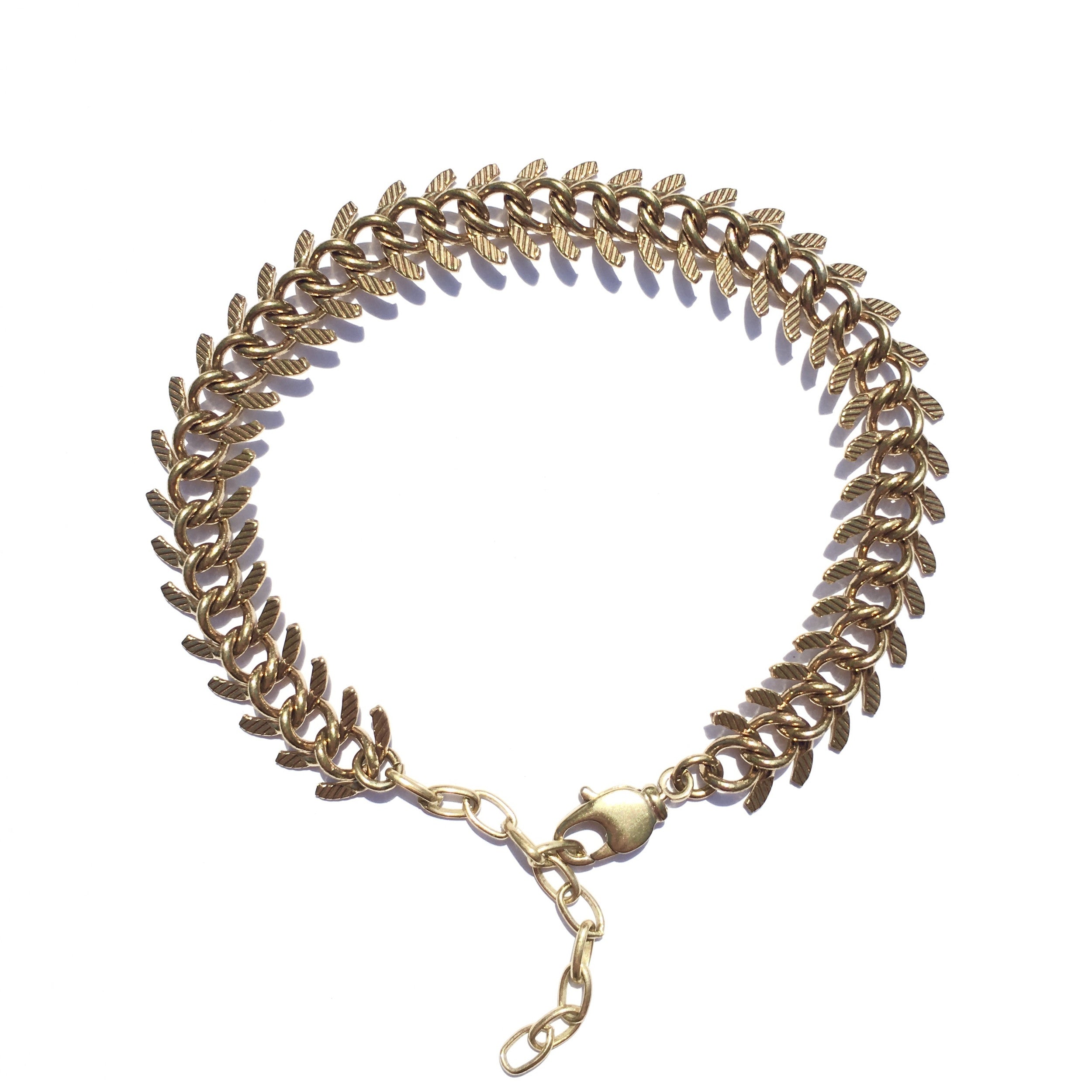 brass-snake-spine-bracelet
