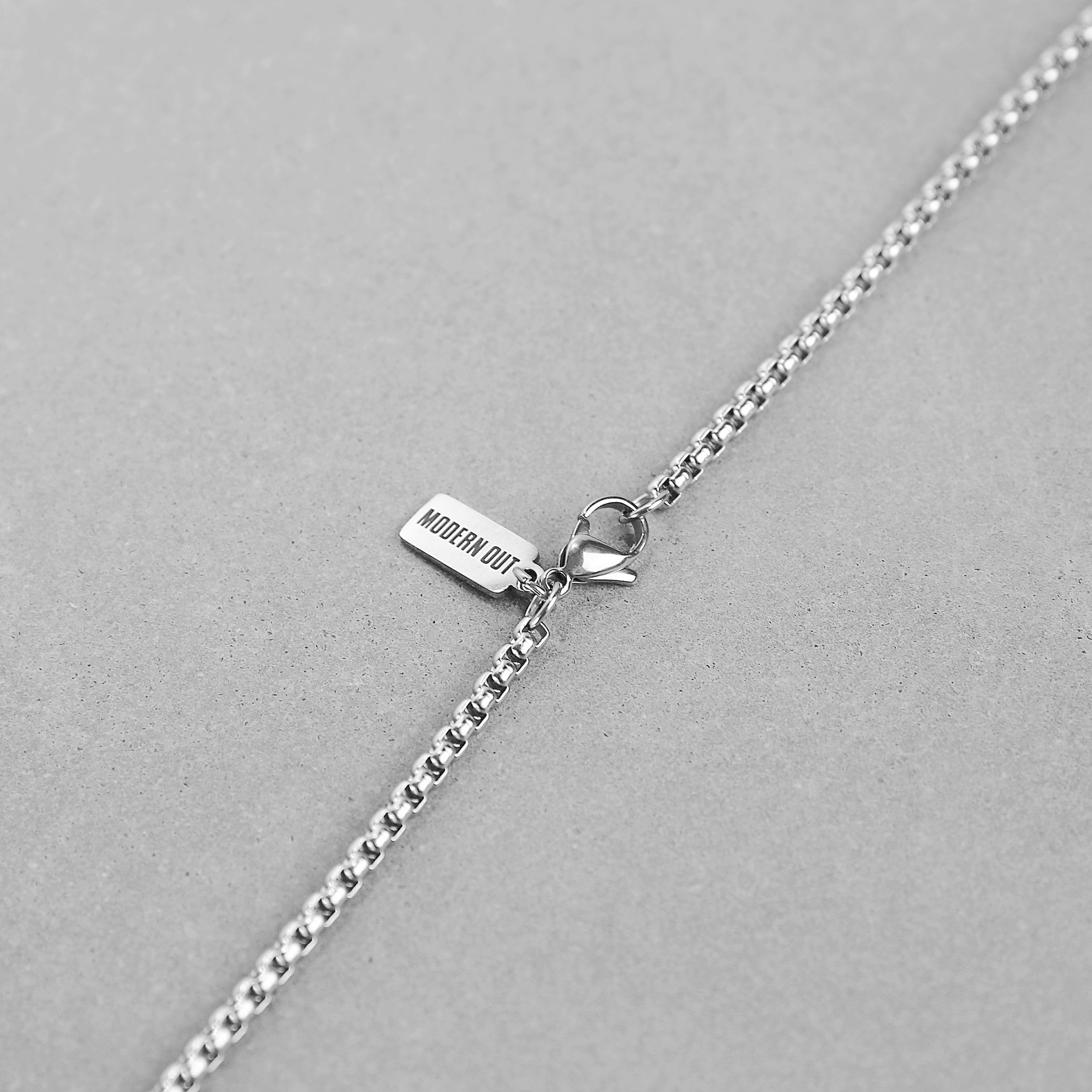 Twisted Bar Necklace - Silver